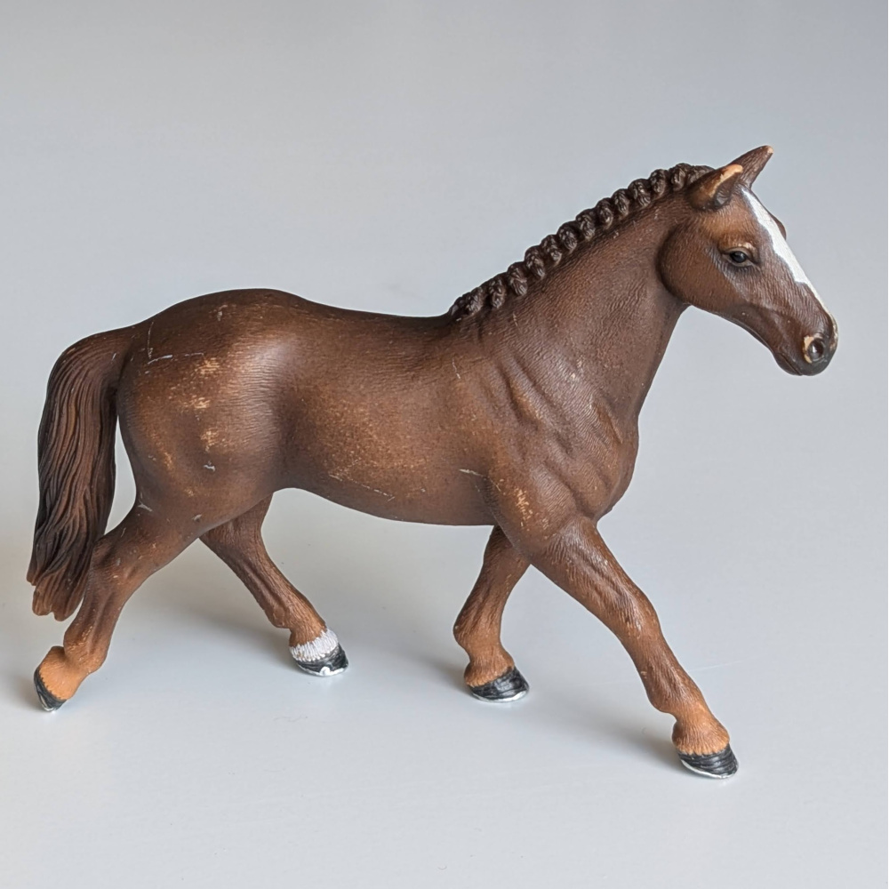 Б.в. Ганноверська кобила Schleich 13729