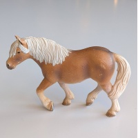 Б.в. кобила хафлінгер Schleich 13606