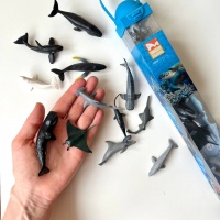 Набір морських тварин у тубі. Китай